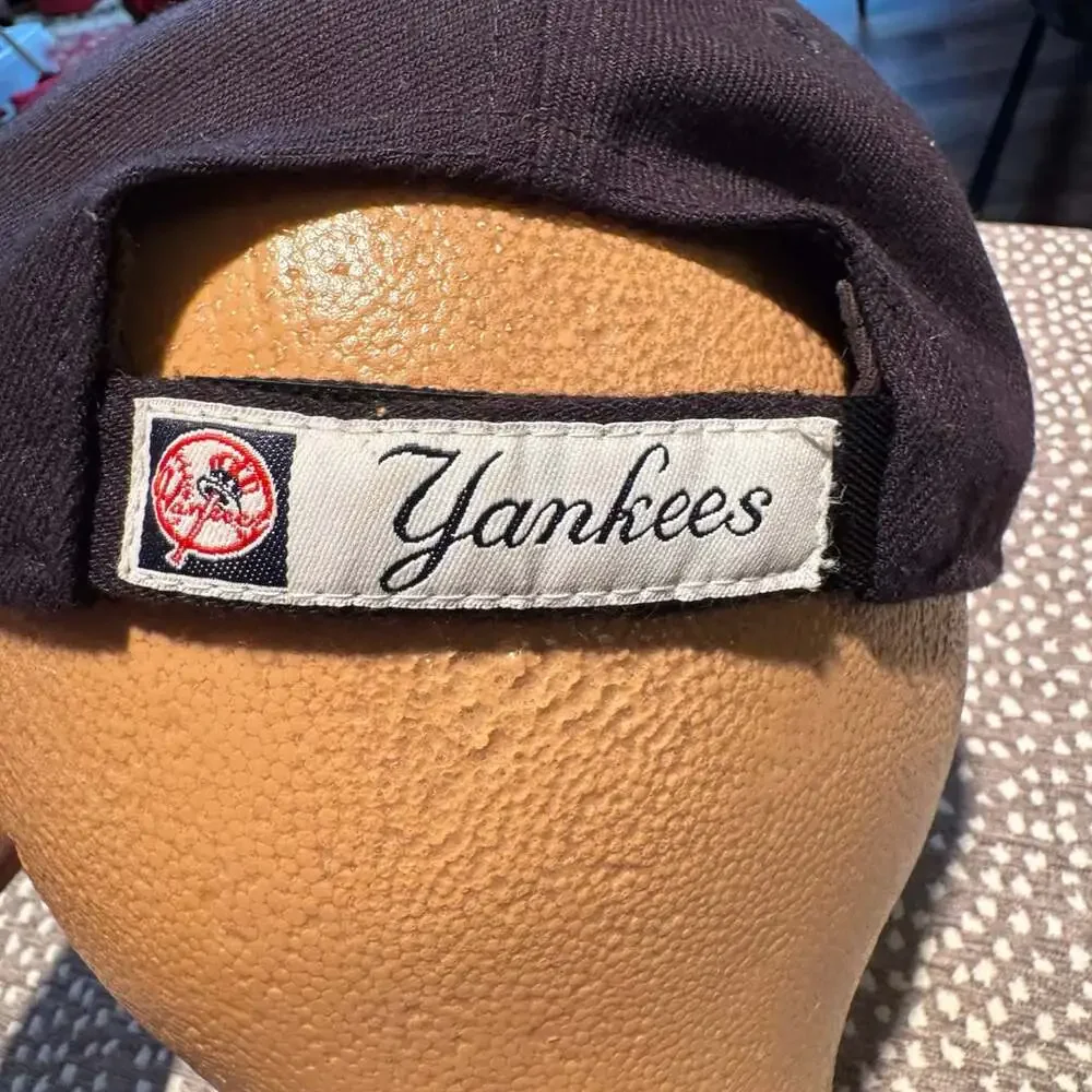 New Era New York Yankees Youth 9FORTY Brown Adjustable MLB Baseball Hat Cap